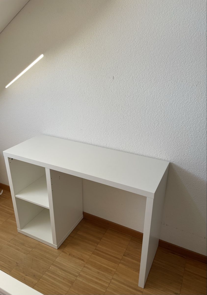 Ikea Schreibtische: KALLAX Schreibtisch weiss – Neu (gemäss Beschreibung) aus Zürich von jul_x9f6 1
