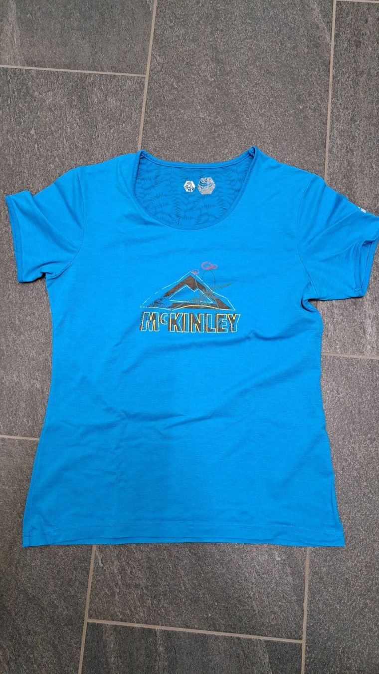 Mckinley T-Shirts: Sport T-shirt Gr. S – Gebraucht aus Egliswil von Elaja