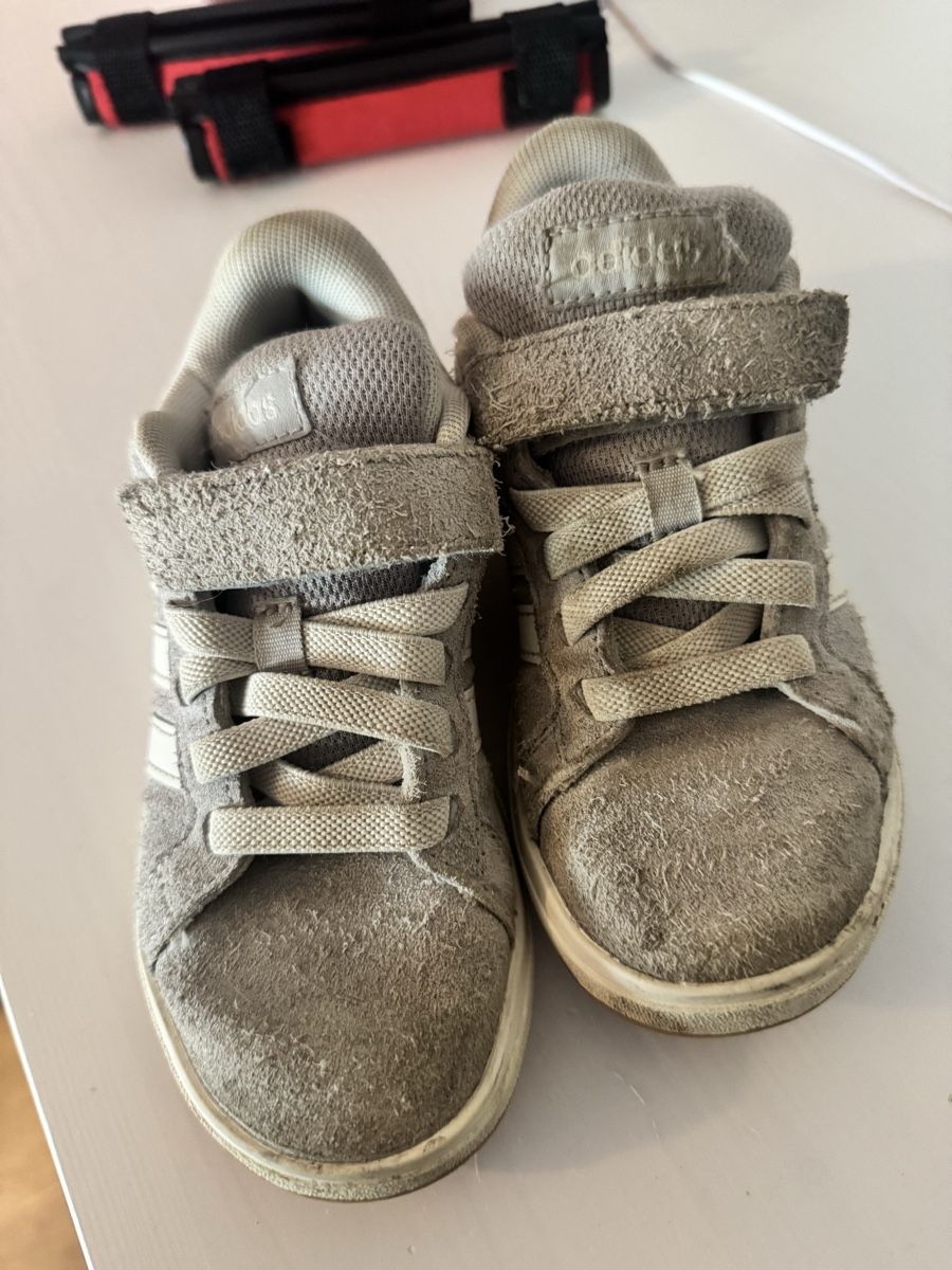 Adidas Scarpe per ragazzi: Adidas Schuhe 29  – Usato da Gossau SG venduto da rut_2dkt