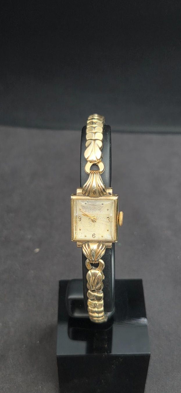 Zenith Montres: Zénith – D'occasion à La Chaux-de-Fonds par curtitswisswatches 1