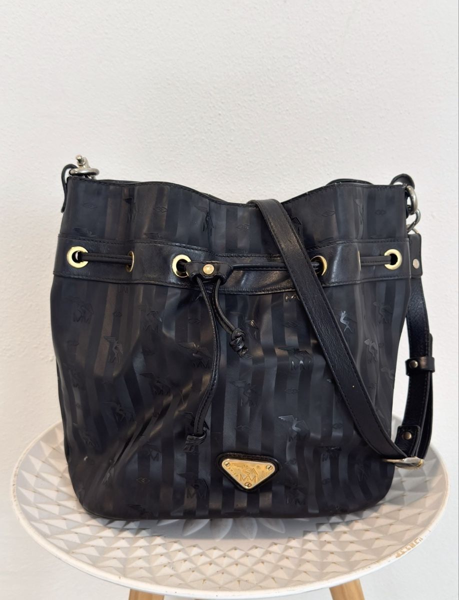Maison Mollerus Borse da donna: Schwarze Maison Mollerus Bucket Bag – Usato da Horgen venduto da shelly9631