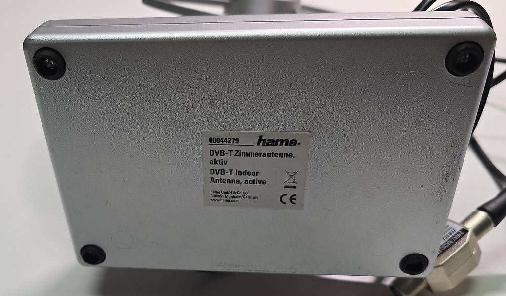 Radiocomunicazione: Aktive Zimmerantenne DVB-T, UHF, VHF, UKW – Usato da Steinerberg venduto da Bcsbcs 3