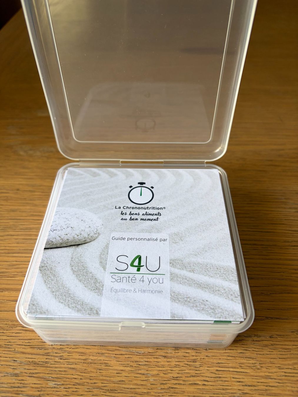 Libri: GUIDE INTERACTIF EN CHRONONUTRITION S4U NEUF – Nuovo e nell'imballaggio originale da Geneve venduto da tigre69