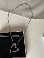 Collier Brosway