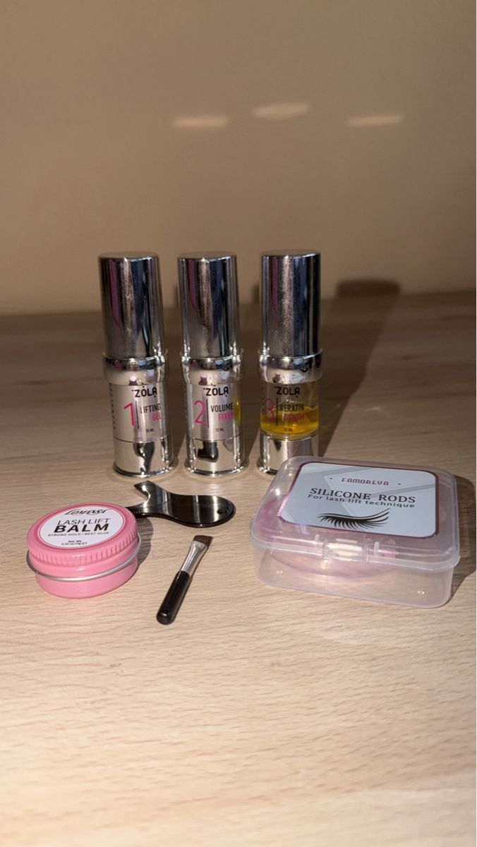 Make-up: LASH LIFT KIT WITH SILICONE RODS – Gebraucht aus Puplinge von yav_9r9f
