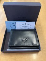 Prada Gelbörse Leder Schwarz mit Box und Karten neuwertig