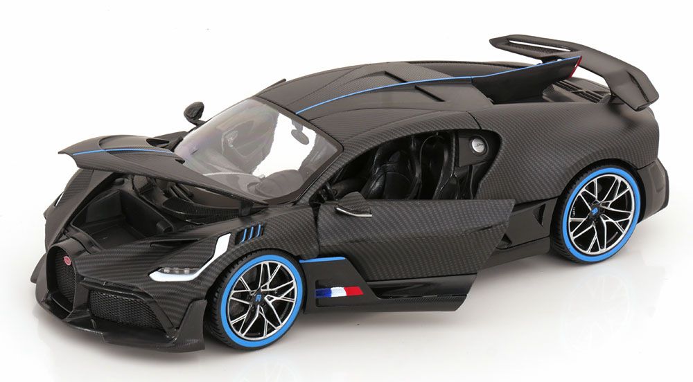 Bugatti Voitures modèles: BUGATTI DIVO CARBON EDITION 2018 1:18 BBURAGO – Neuf avec emballage d'origine à Suhr par Moebelsiralfred 2