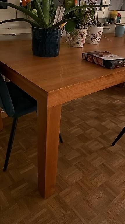 Tische: Schöner Esstisch Vollholz – Gebraucht aus Fruthwilen von ale_hl89 2