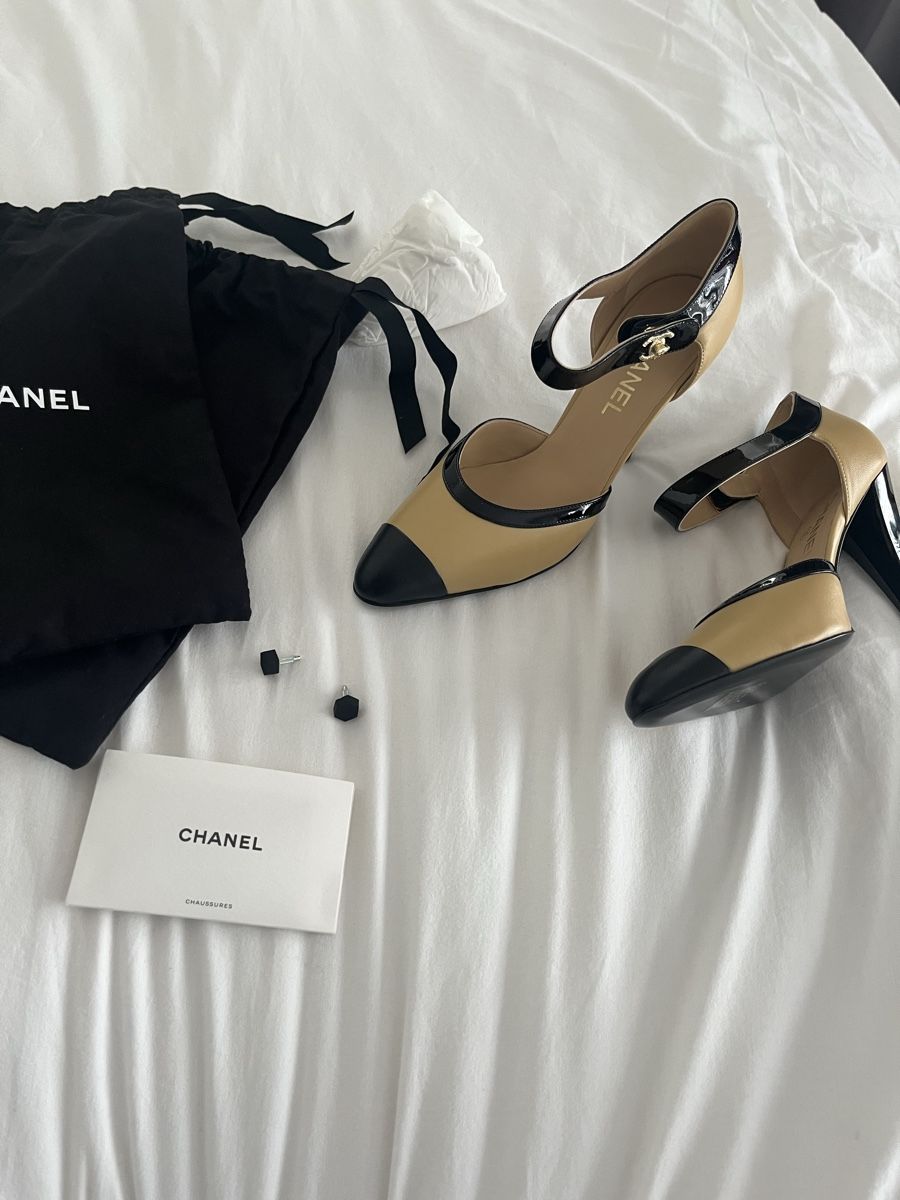 Chanel Scarpe da donna: CHANEL Pumps beige/black size 39 new condition – Nuovo e nell'imballaggio originale da Zürich venduto da ace_7yvh 3