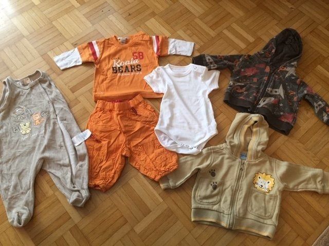 Lotti & Set di vestiti: Kleiderpaket 6-teilig Junge Gr. 62 – Usato da Emmen venduto da Aribini 1