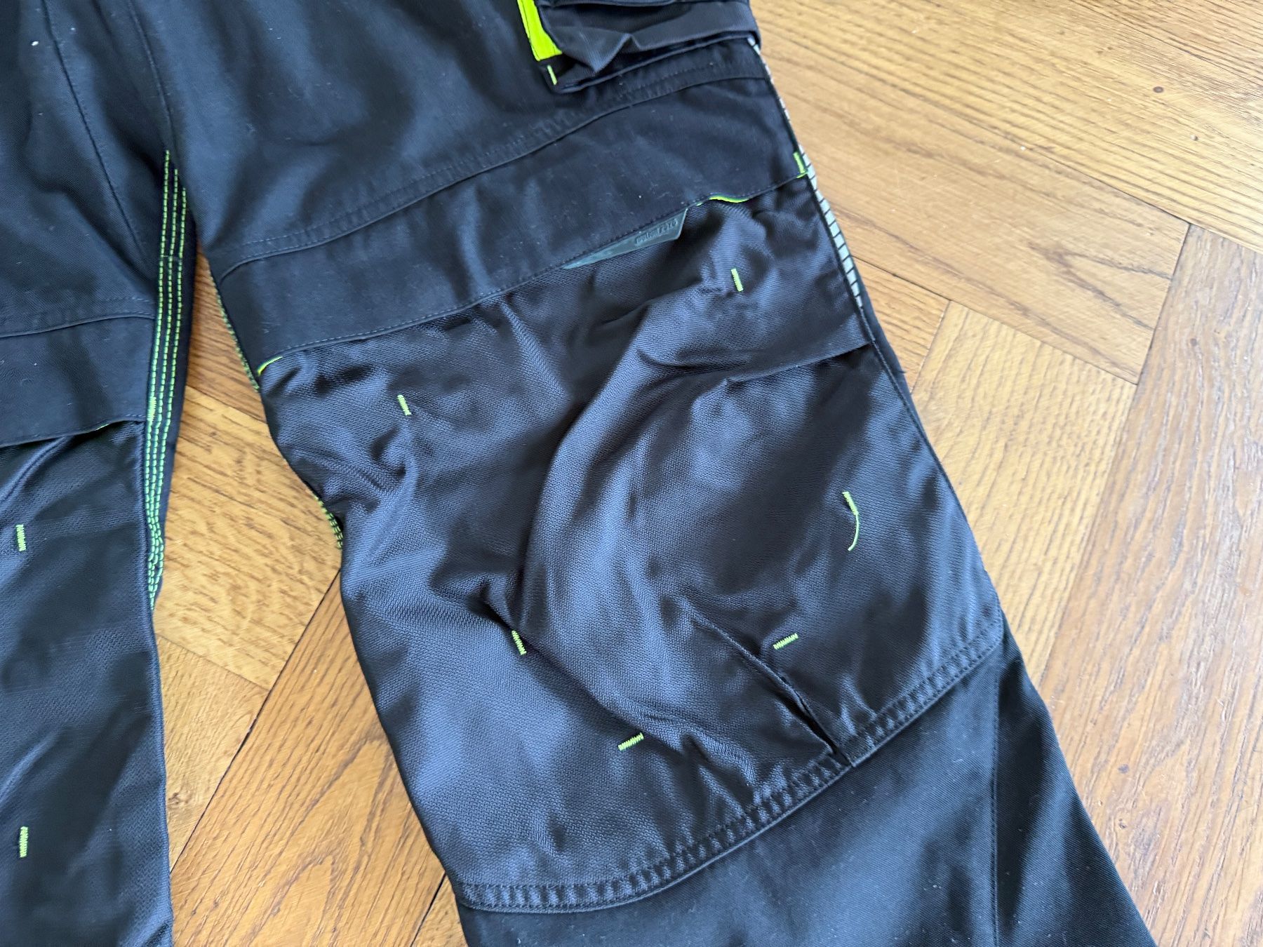 Engelbert Strauss Pantalons: Herren Engelbert Strauss Hose, Größe 54 E. S. Motion 2020 – D'occasion à Ennetbaden par mapa05 4
