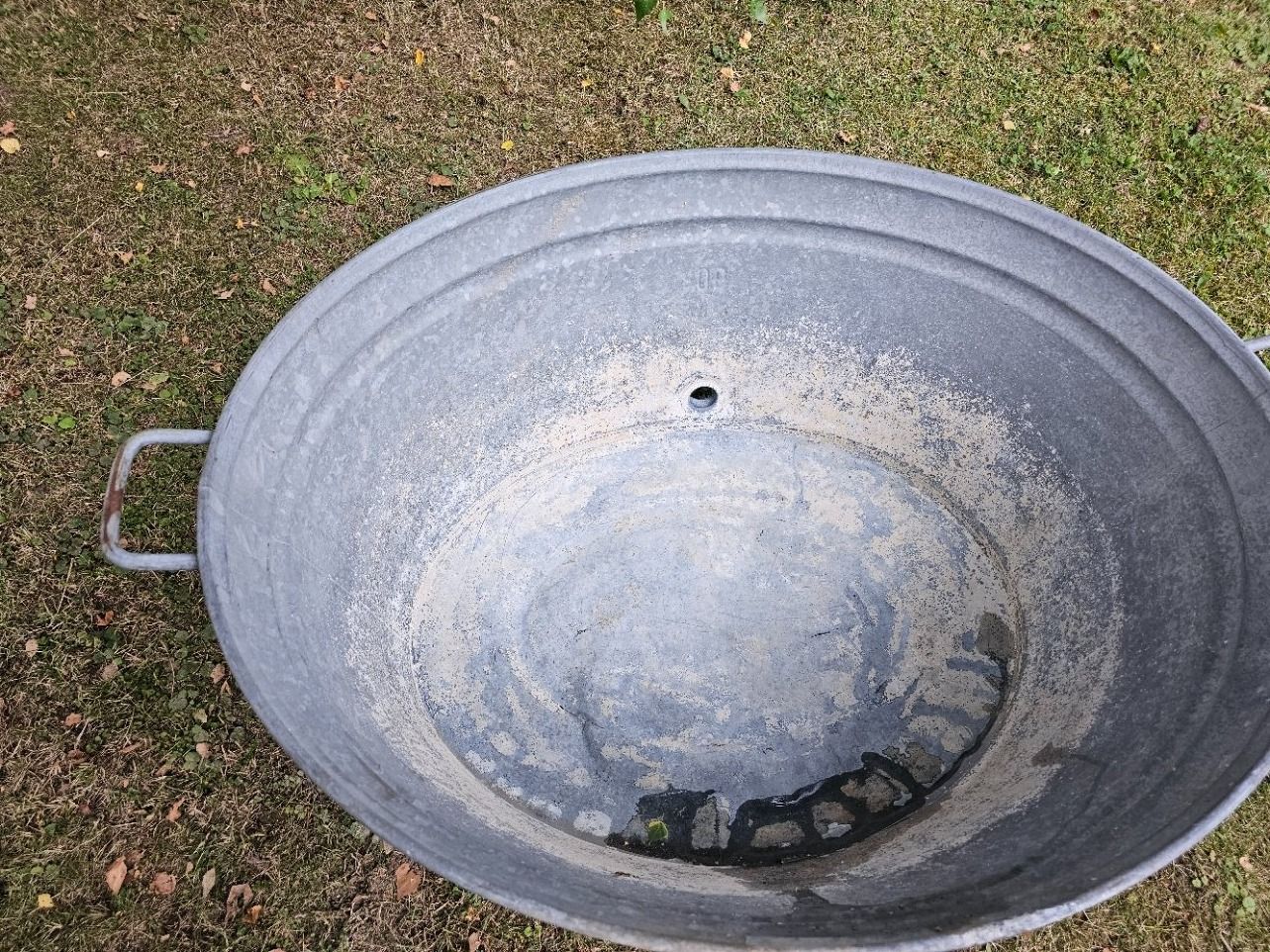Sonstige Gartendekorationen: Zuber Bottich verzinkt – Gebraucht aus Menziken von  1