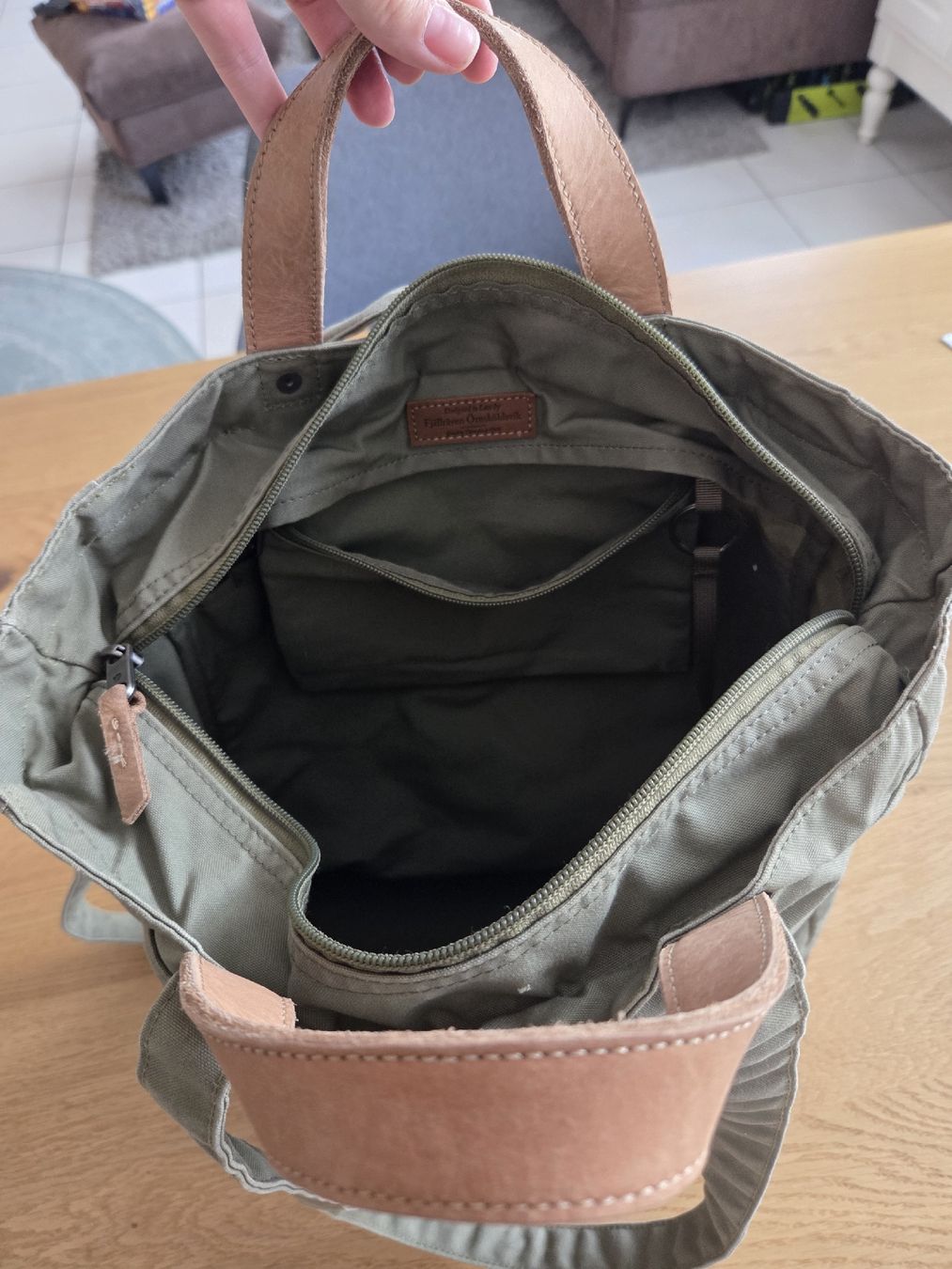 Fjällräven Zaini: Fjällräven Totepack No.2 – Usato da Amriswil venduto da bellabelai 3