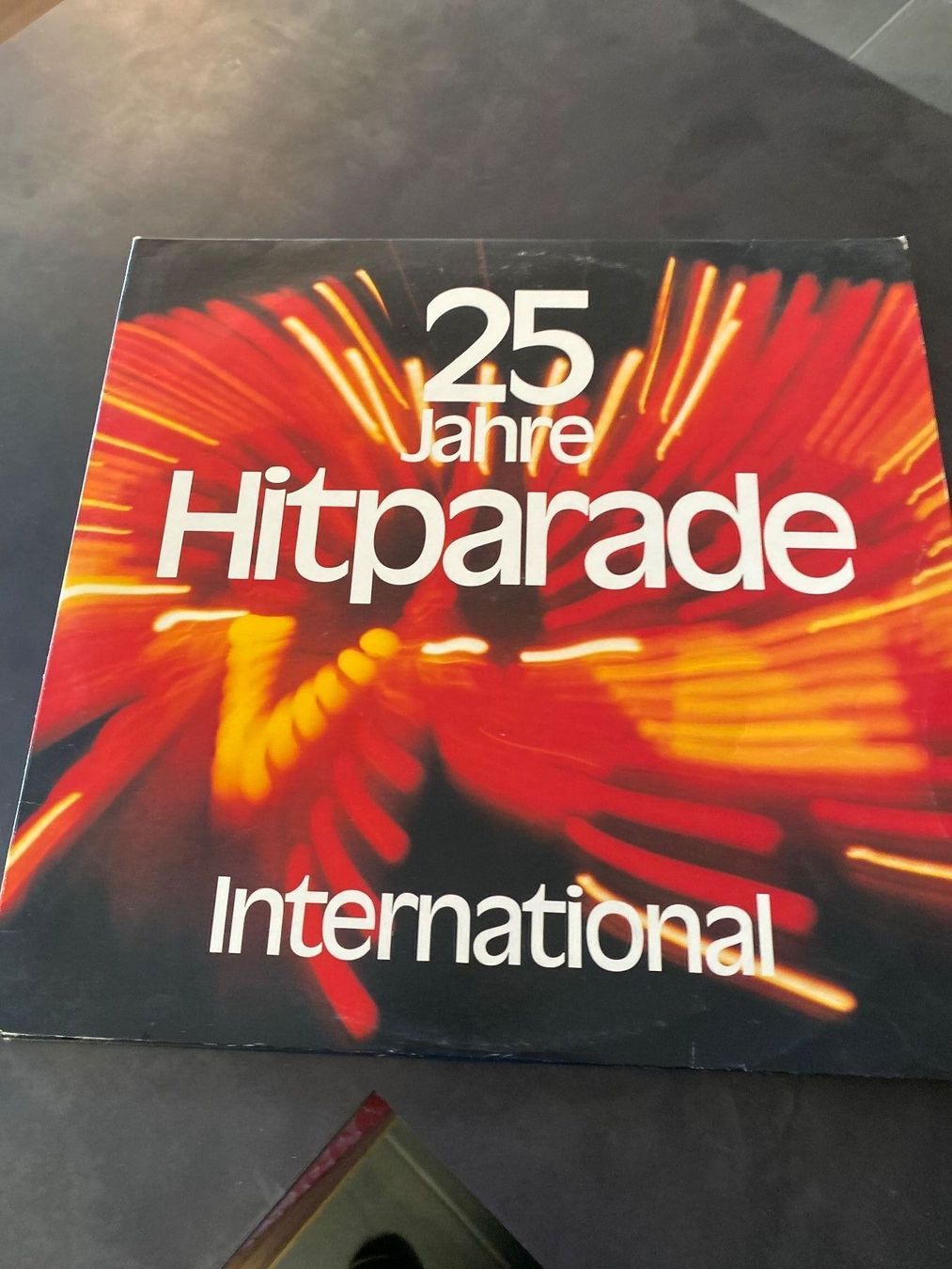 Dischi in vinile: 3 LP's ///    25 Jahre HITPARADE INTERNATIONAL – Usato da Abtwil SG venduto da steph61