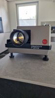 Leica P 2002 Diaprojektor inkl. Vario-Elmaron-P Objektiv