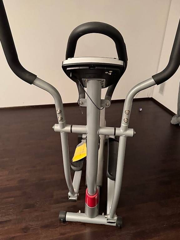 Hometrainer: Cross Trainer AD-307E – Usato da Löhningen venduto da Divemisli 1