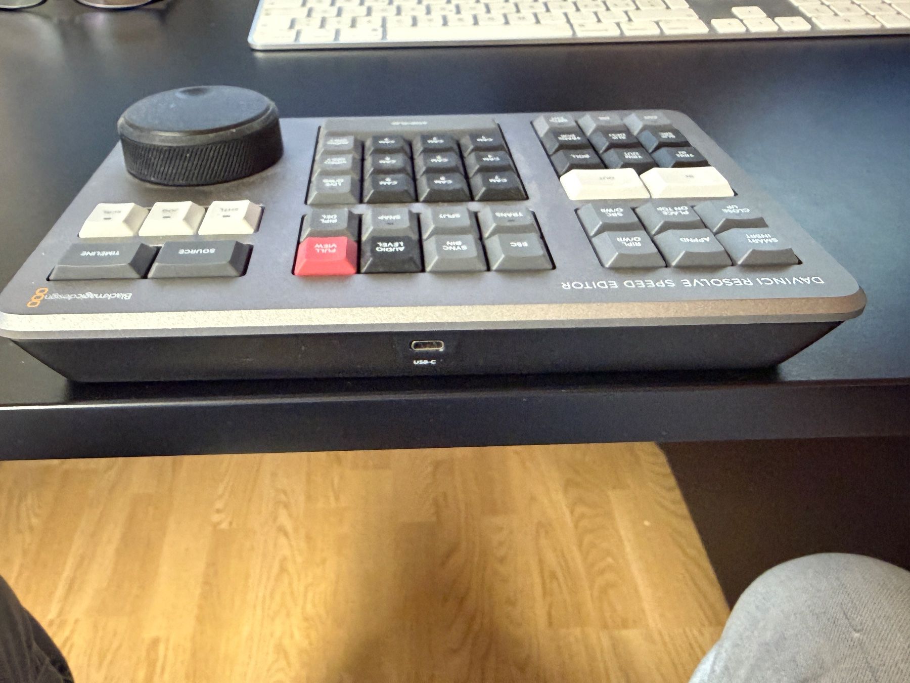 Blackmagic Claviers: Blackmagic Design DaVinci Resolve Speed Editor – D'occasion à Knonau par Digisteff 1
