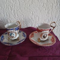 Sammlertassen 2 Moccatassen mit Füsschen