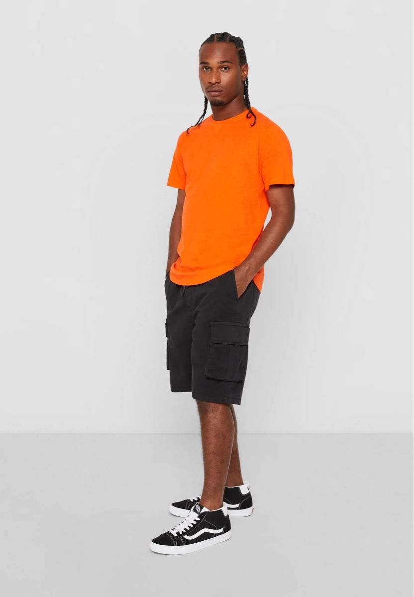 Pantalons: Urban Classics DRAWSTRING - Shorts - black – Neuf avec emballage d'origine à Zürich par luxuryoutlet1