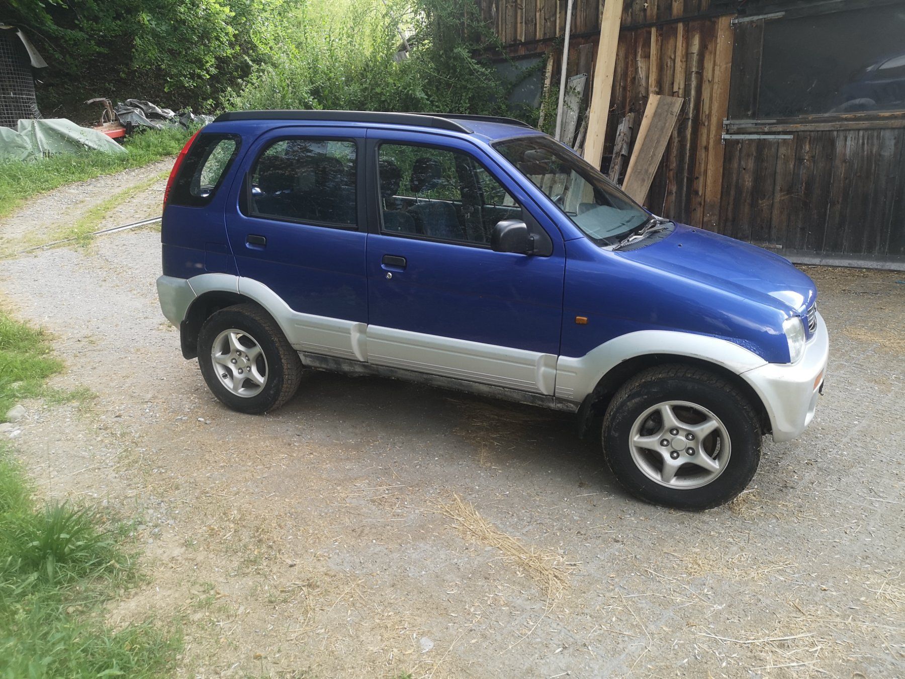 Daihatsu Autos: Daihatsu Terios 4x4 – Defekt aus Conters von Fer_k9f6 3