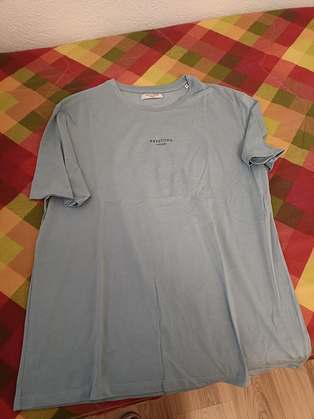 T-shirt: T-shirt New – Nuovo (secondo la descrizione) da Domat ems venduto da Marika2213