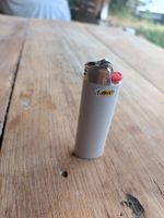 BIC Feuerzeug grau gebraucht