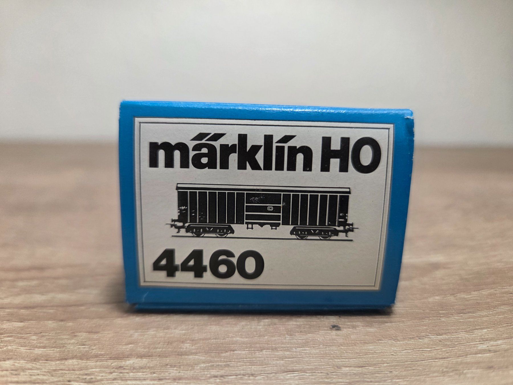 Märklin Trains électriques: Märklin 4460 Güterwagen DB H0 – Neuf avec emballage d'origine à St-Aubin-Sauges par Lo_Go 3