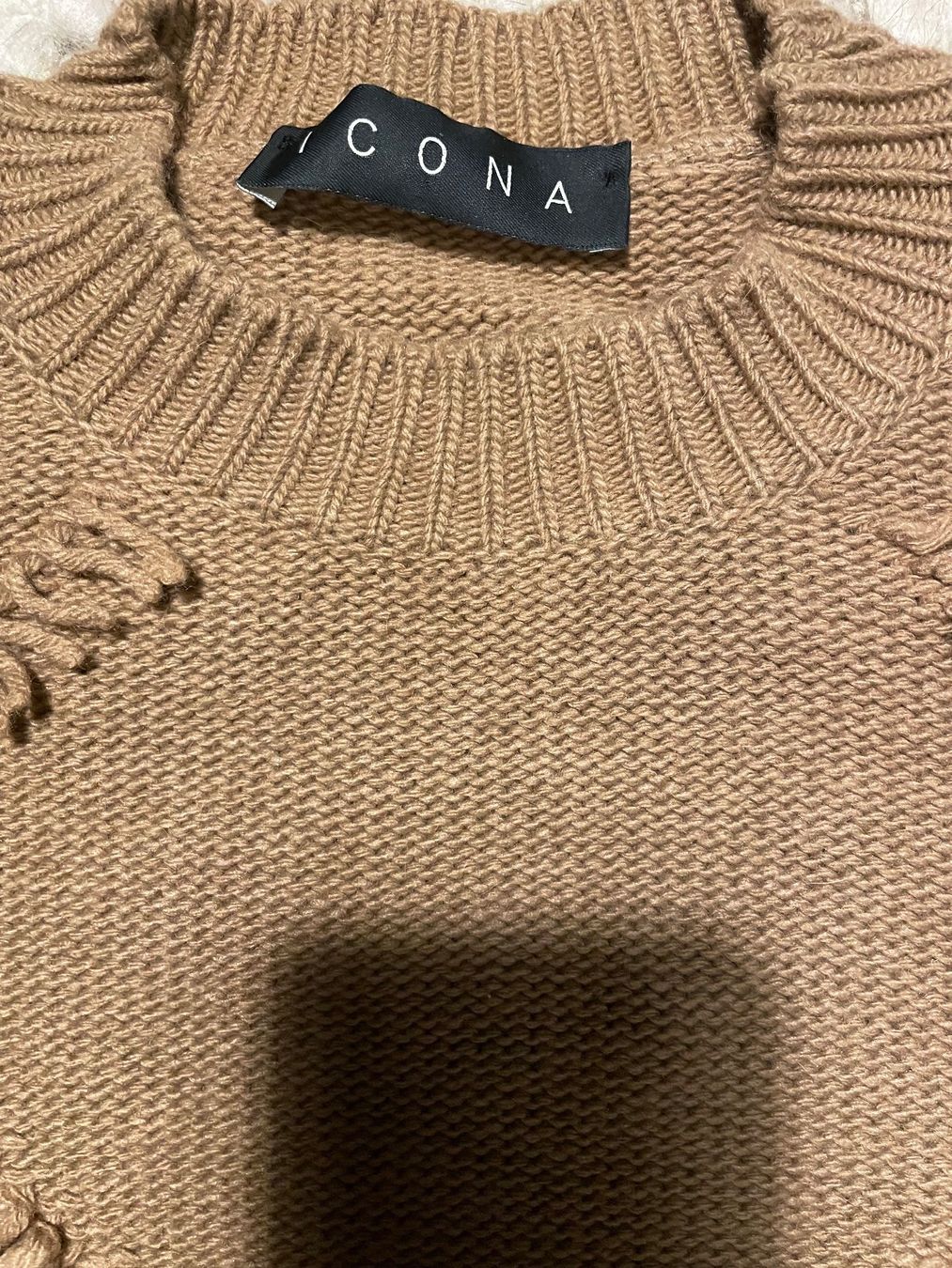 Maglioni & Felpe: ICONA Strickpullover mit Fransen, Grösse M, neu – Nuovo (secondo la descrizione) da Muttenz venduto da flowers04 2