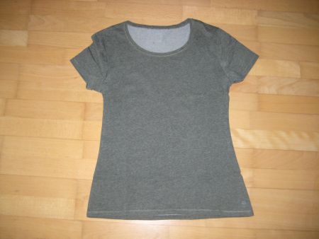 Tshirt olive Grösse M