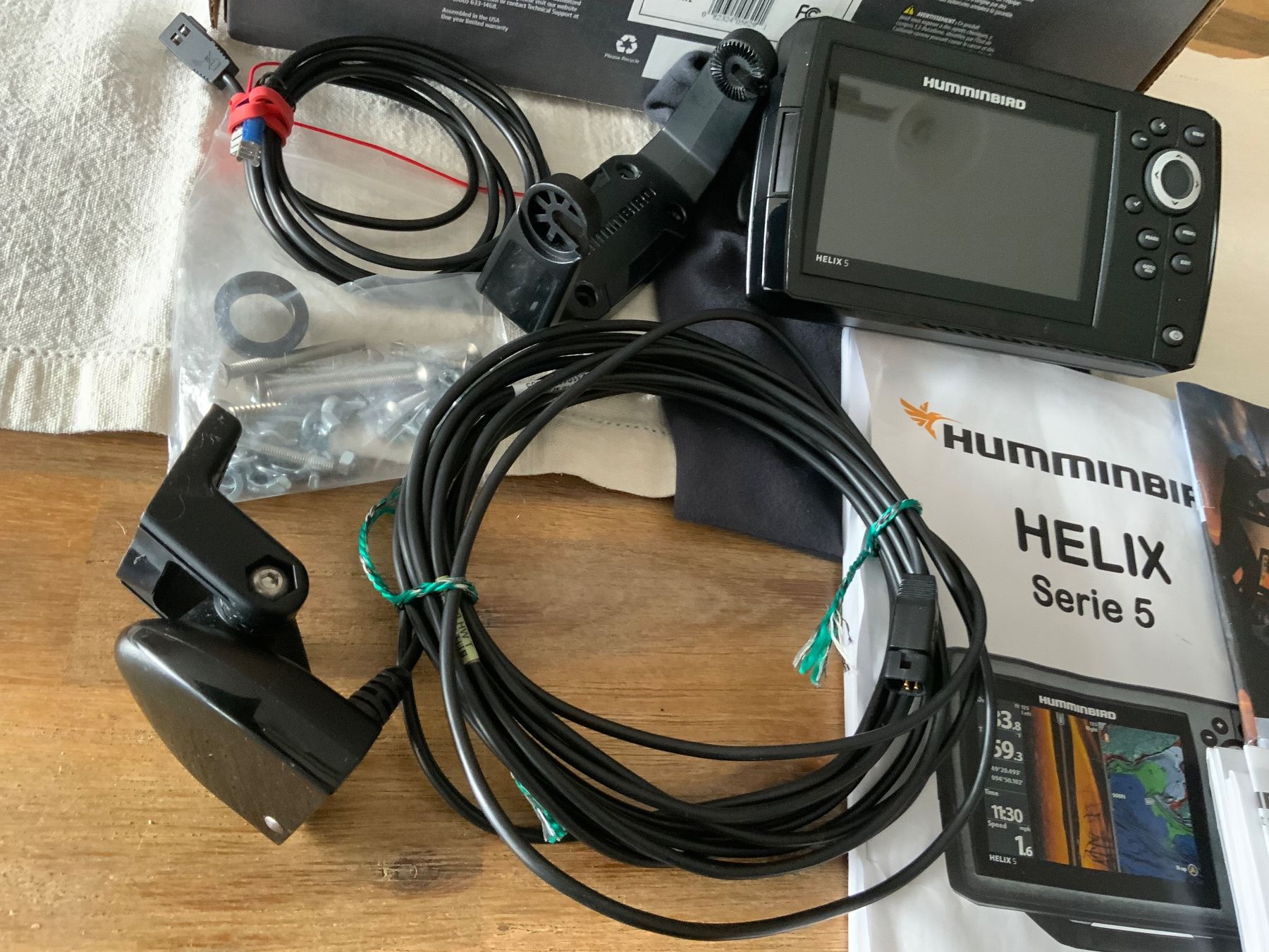 Humminbird Accessori: Humminbird Helix 5 G3 – Nuovo (secondo la descrizione) da Schübelbach venduto da Hecht11. 3