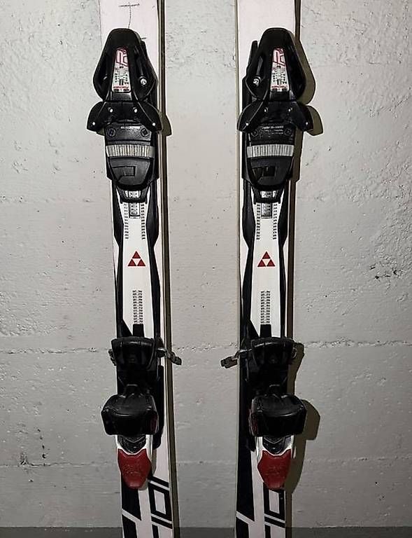 Skis: Verkaufe Fischer Ski – Gebraucht aus Zürich von vic_km9q 2