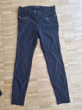 Damen Hose Zizzi schwarz Reissverschlusstaschen Grösse 46