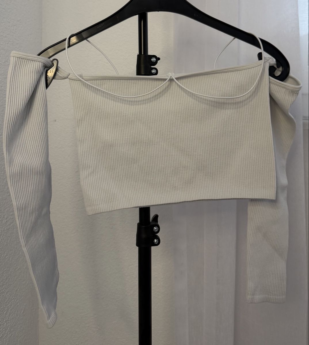 Tops: Gerippte Crop-Tops im Doppelpack – D'occasion à Rorschach par Tara234 2