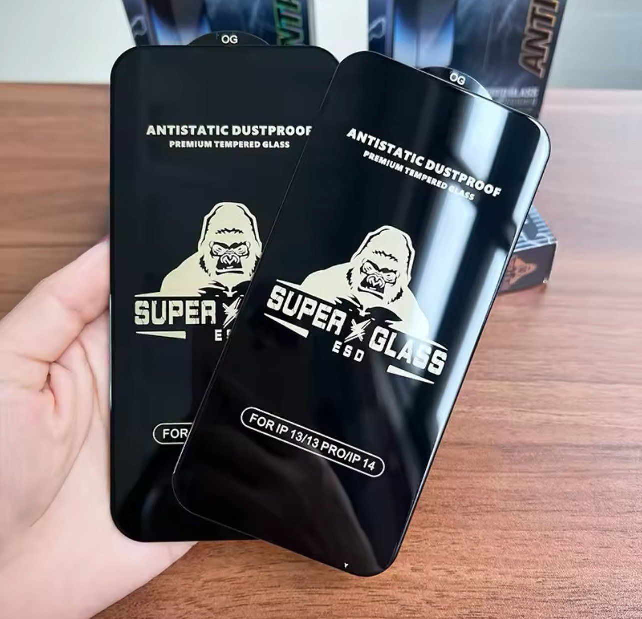 Cover & Protezioni schermo: Verre GORILLE iPhone 15 Pro – Nuovo e nell'imballaggio originale da Eysins venduto da pro_7lnq 2