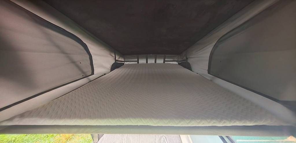 Véhicules de camping: Renault Trafic Camping Bus – D'occasion à Dürnten par Sunny811 4
