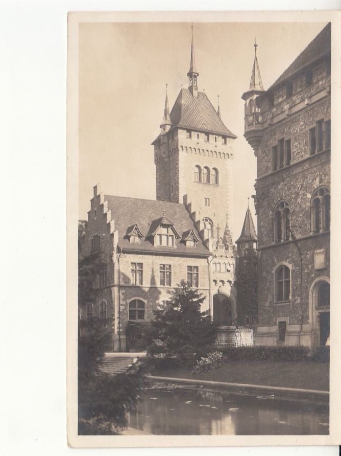 Cartoline postali: Zürich Landesmuseum 1926 – Usato da Bürglen TG venduto da StampGraf