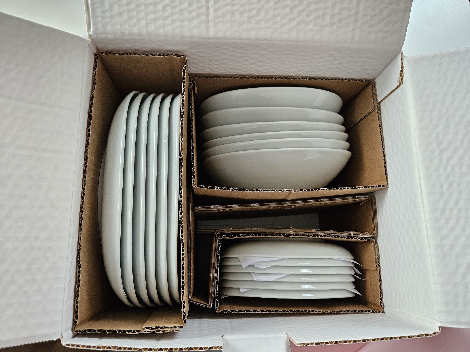 Ikea Set di piatti: Tellerset VÄRDERA von IKEA – Nuovo e nell'imballaggio originale da Birmensdorf ZH venduto da mbpower 1