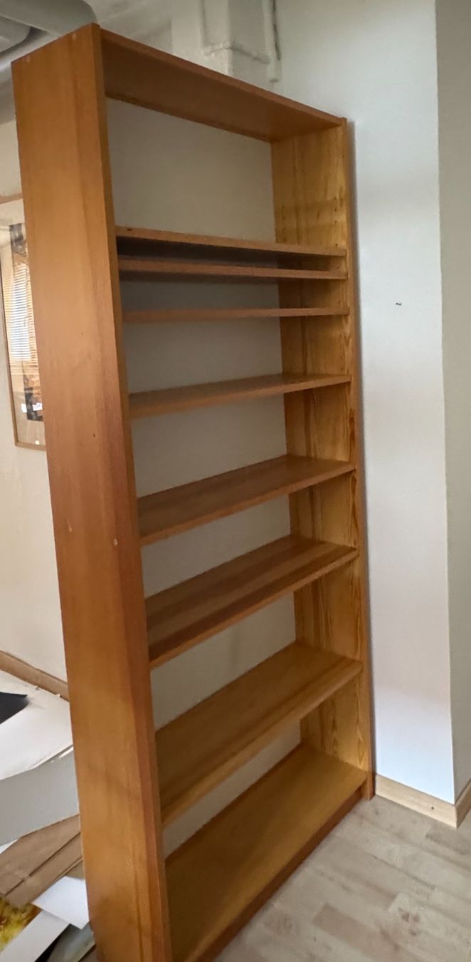 Scaffali: Bücherregal B80, T28, H202 – Usato da Winterthur venduto da flufab
