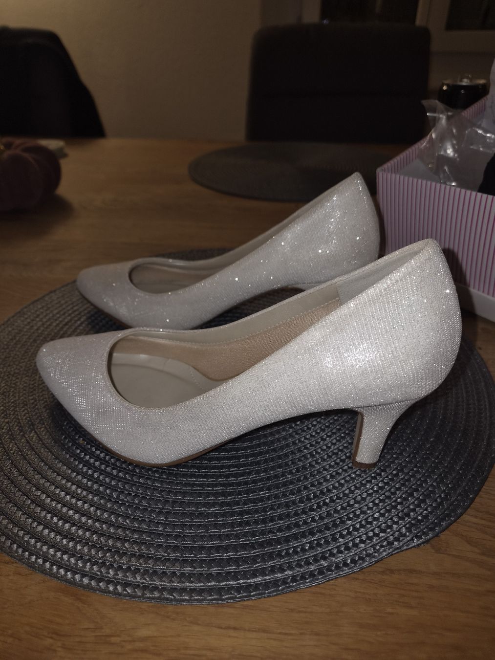 Rainbow Damenschuhe: Brautschuhe Rainbow Gr. 38 – Gebraucht aus Ettingen von Hilde_93 4