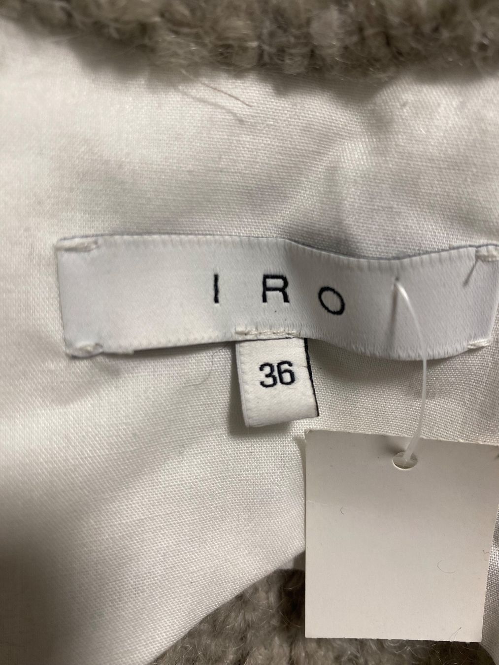 Iro Giacche: Strickjacke IRO Gr.36 – Usato da Affoltern am Albis venduto da Vsyra 3
