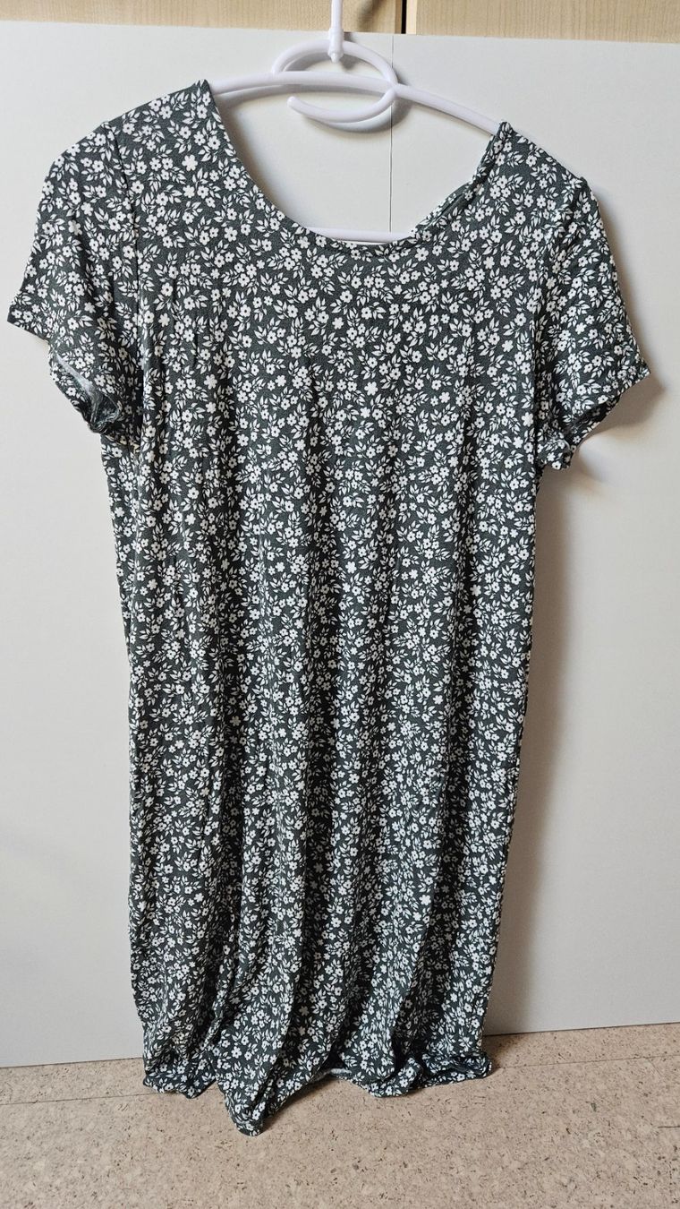Only Vestiti: Kleid – Nuovo (secondo la descrizione) da Münchenbuchsee venduto da Yothu 1