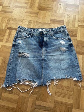 Bershka Jeansrock, Gr. 40, destroyed Look für den Sommer!