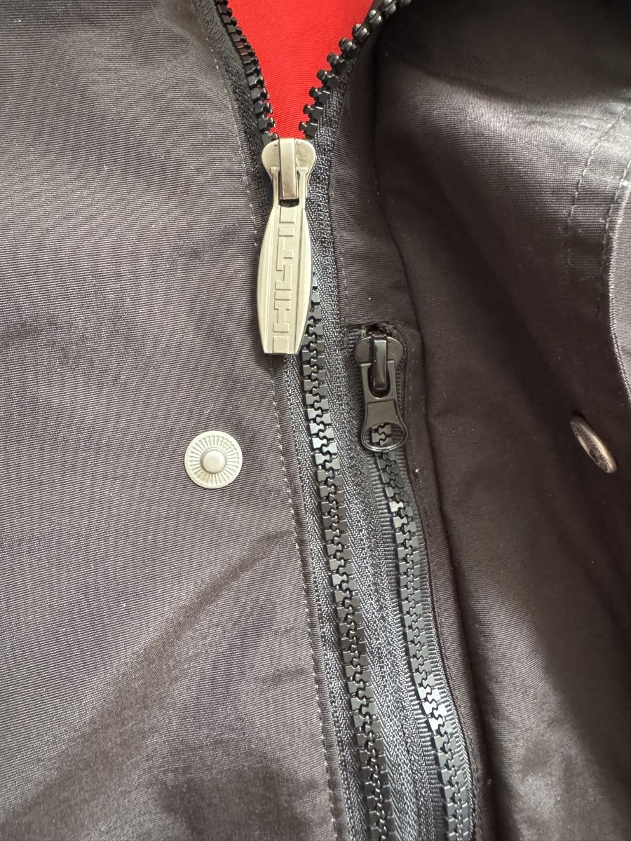 Jacken: Hilti Jacke – Gebraucht aus Obfelden von tan_9lj9 4