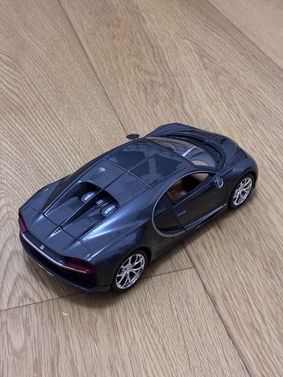 Bugatti Modellini d'auto: Bugatti Chiron Macchinina Scala 1/24 – Usato da Montagnola venduto da ciain67 1