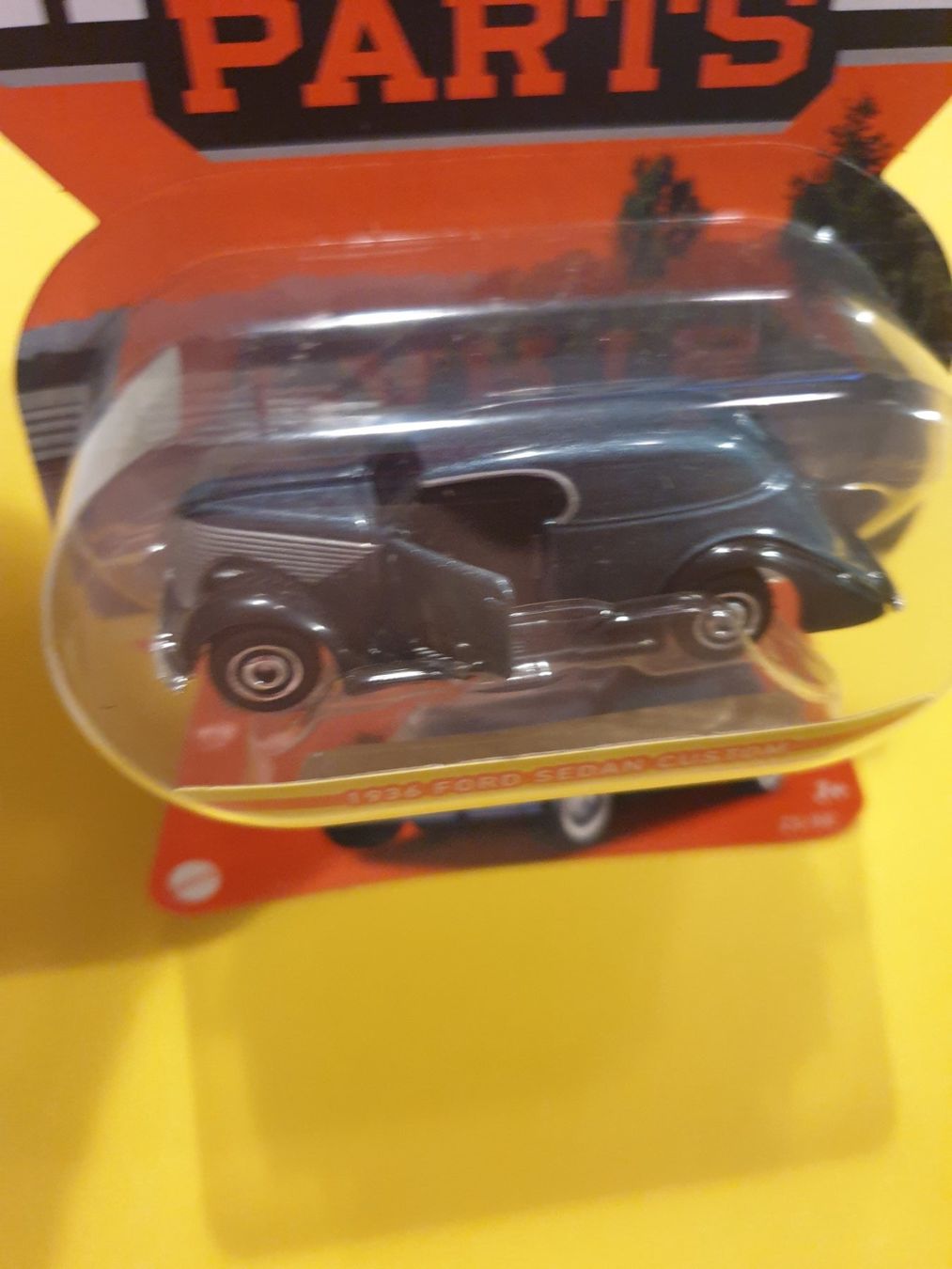 Matchbox Modellini d'auto: Matchbox 1936 FORD SEDAN CUSTOM – Nuovo e nell'imballaggio originale da Oftringen venduto da Rotor 3