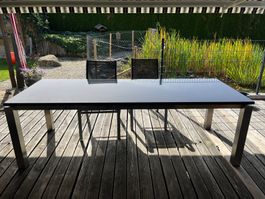Esstisch aus Granit (Assoluto Nero)