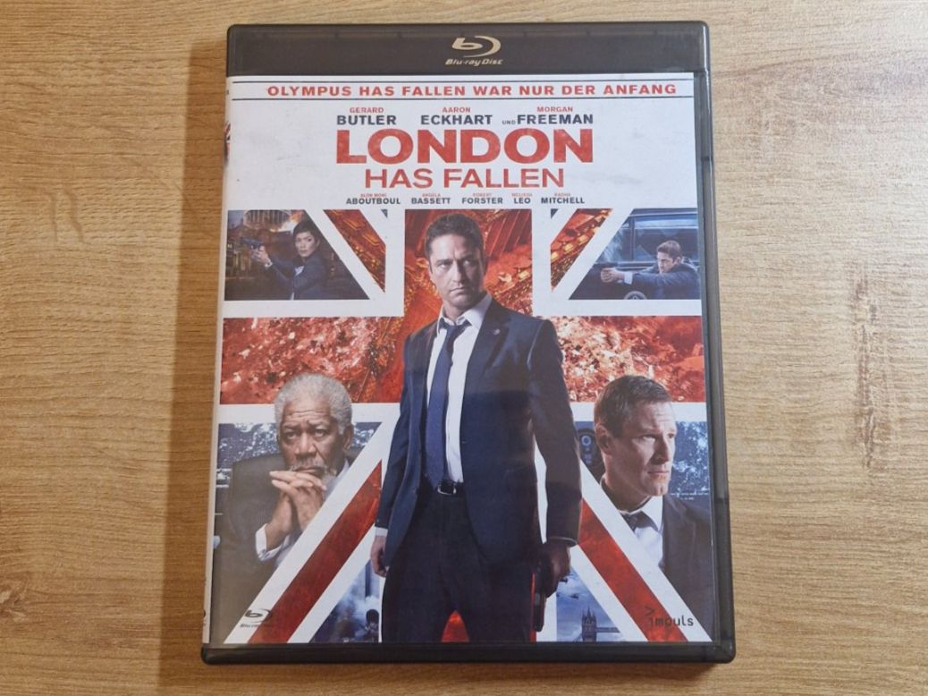 Tutti i DVDs: London has Fallen (2016) Bluray – Usato da Pfungen venduto da Whitie