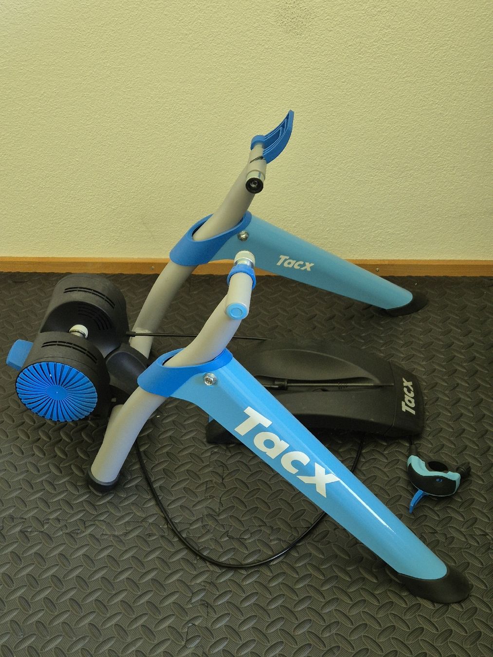 Tacx Hometrainer: Rollentrainer – Usato da Wilen (Sarnen) venduto da starlet2012