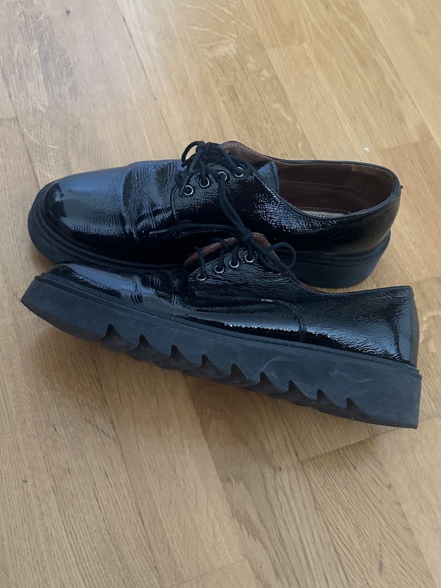 Scarpe da donna: Schöner Halbschuh – Usato da Zug venduto da Solesoni 1