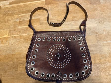 Vintage Leder Handtasche mit Nieten